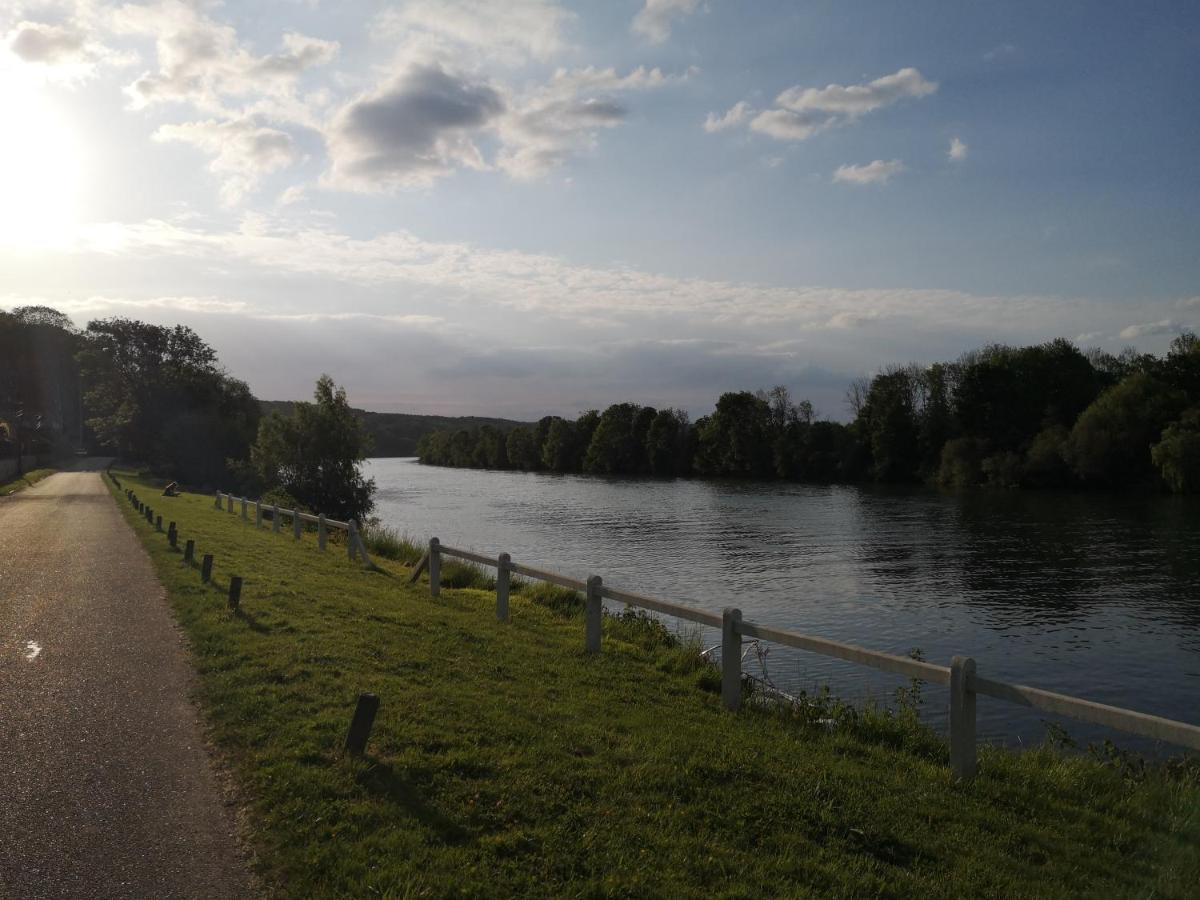 La Seine, Entre Riviere Et Foret De Fontainebleau Bois-le-Roi  Екстериор снимка